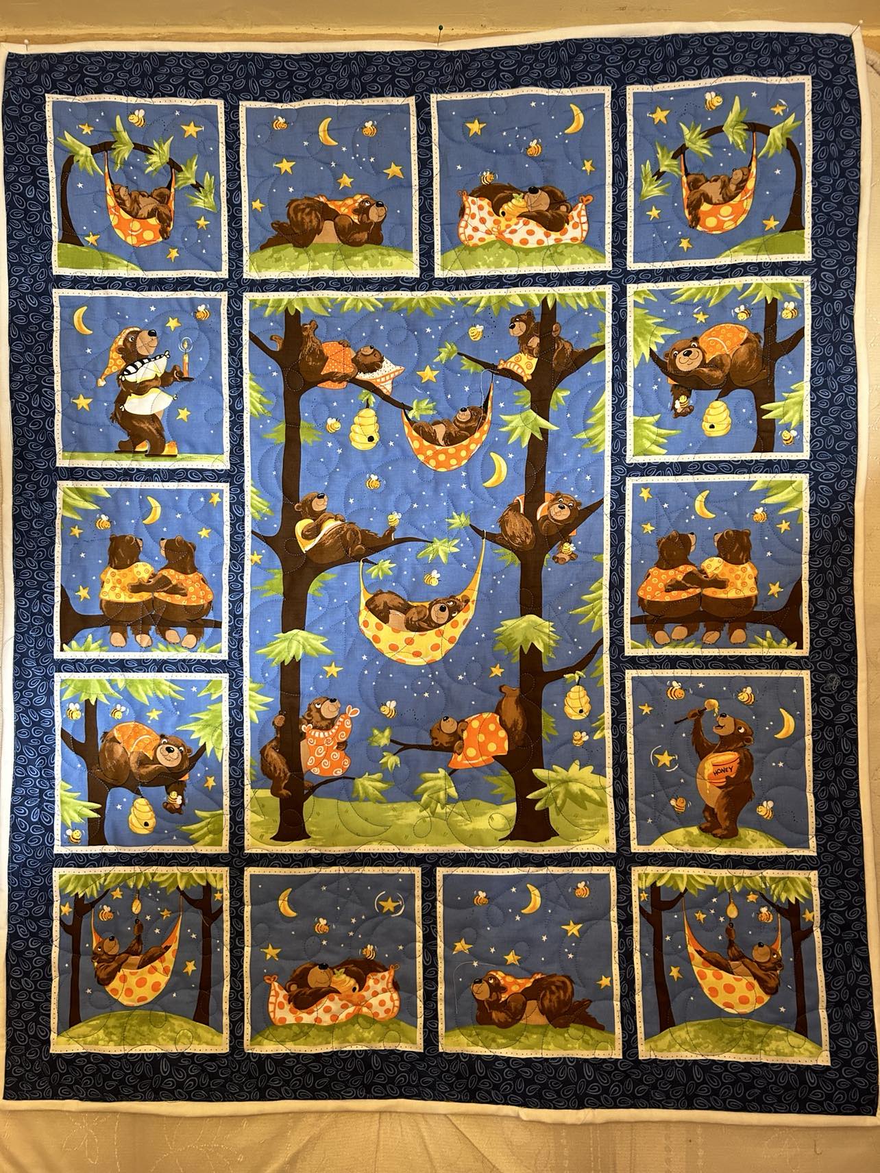 Quilt Fairy UK - Sleepy Bears Snuggle Quilt/WallHanging